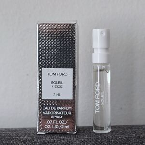 Tom Ford Soleil Neige Eau de Parfum - 0.07fl Oz 2ml Sample - Vial Spray